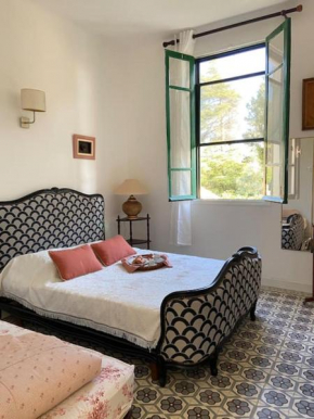 Charmant haut de villa T3